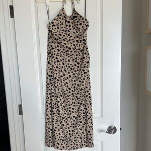 Wayf Strapless Dress in Black and Tan Print